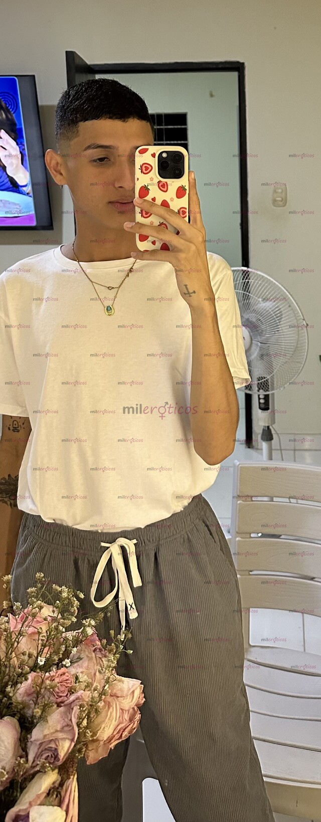 FOTOS DE DE PASO CARTAGENA, JOVEN DELGADO COMUNÍCATE WHATSAPP O LLAMADA