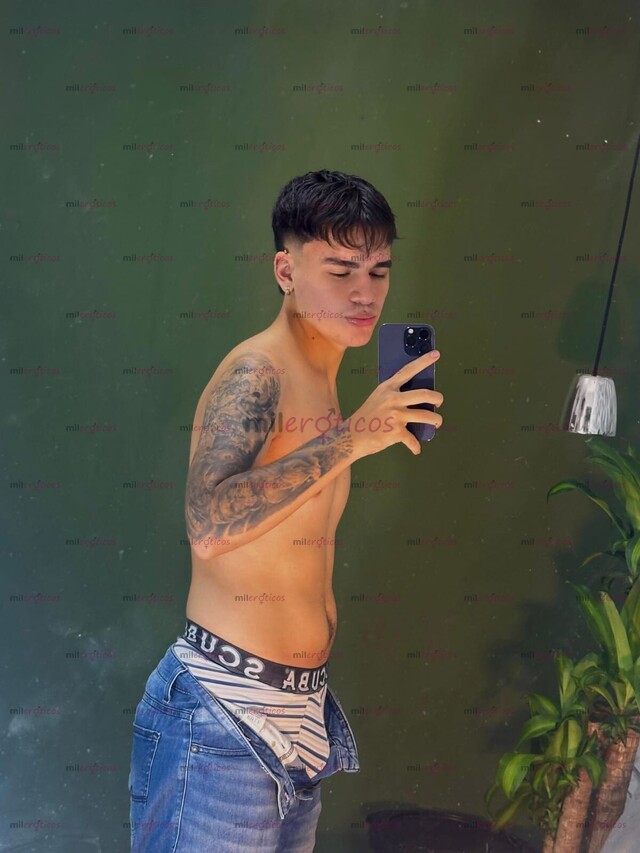 FOTOS DE JOVEN PAISA VERSATIL CON ANCIAS DE COMPLACERTE EN TUS SUEÑOS Y EN LA CAMA
