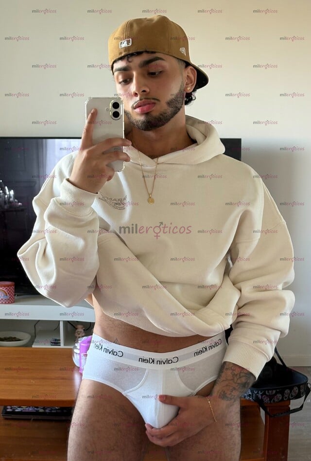 FOTOS DE COLOMBIANO PAISA XXL RECIEN LLEGADO CON GANAS DE FOLLAR