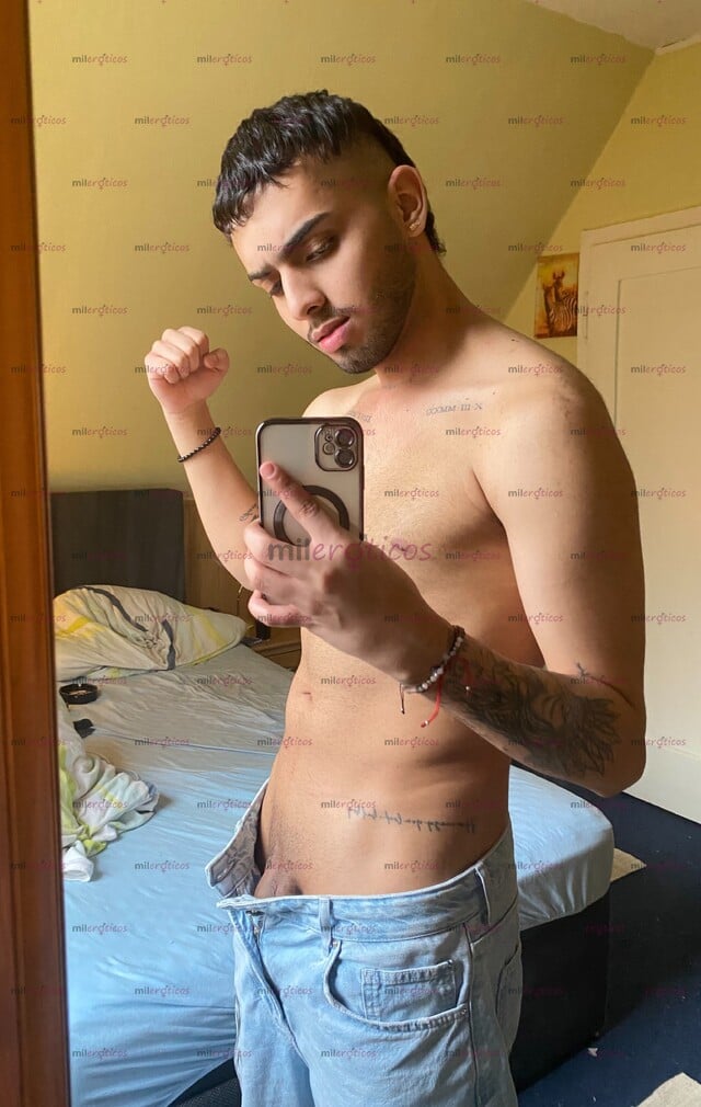 FOTOS DE COLOMBIANO PAISA XXL RECIEN LLEGADO CON GANAS DE FOLLAR