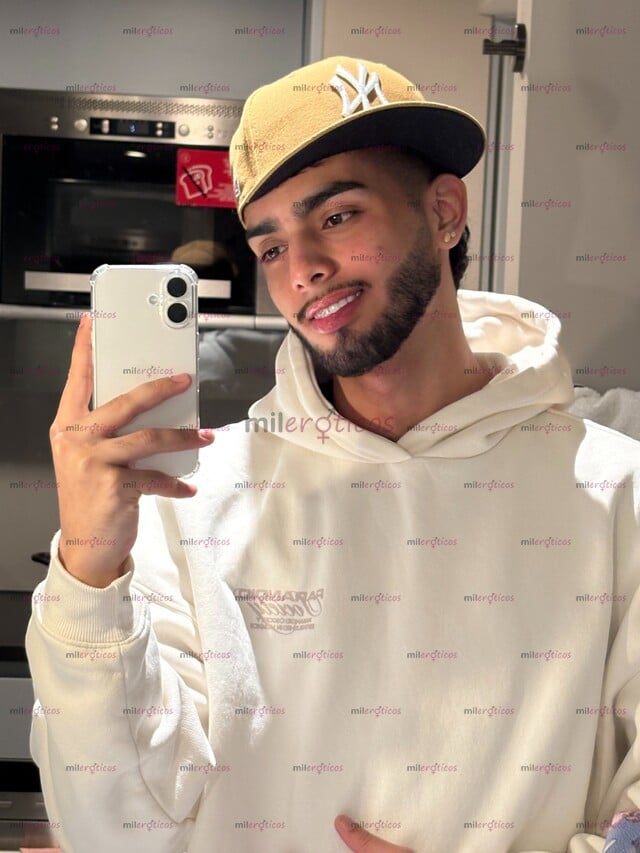 FOTOS DE COLOMBIANO PAISA XXL RECIEN LLEGADO CON GANAS DE FOLLAR