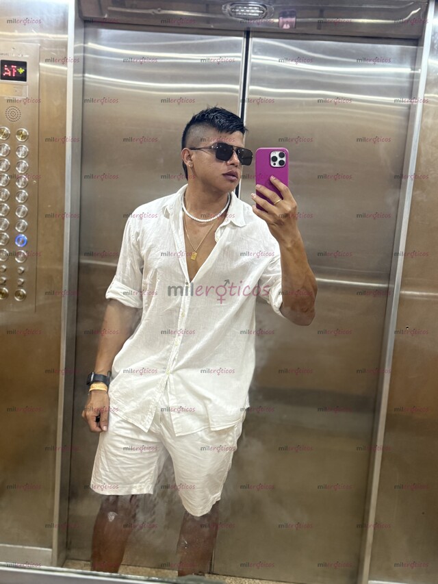 FOTOS DE VERS MAS ACT CALEÑO DE PASO POR LA CIUDAD POCOS DÍAS