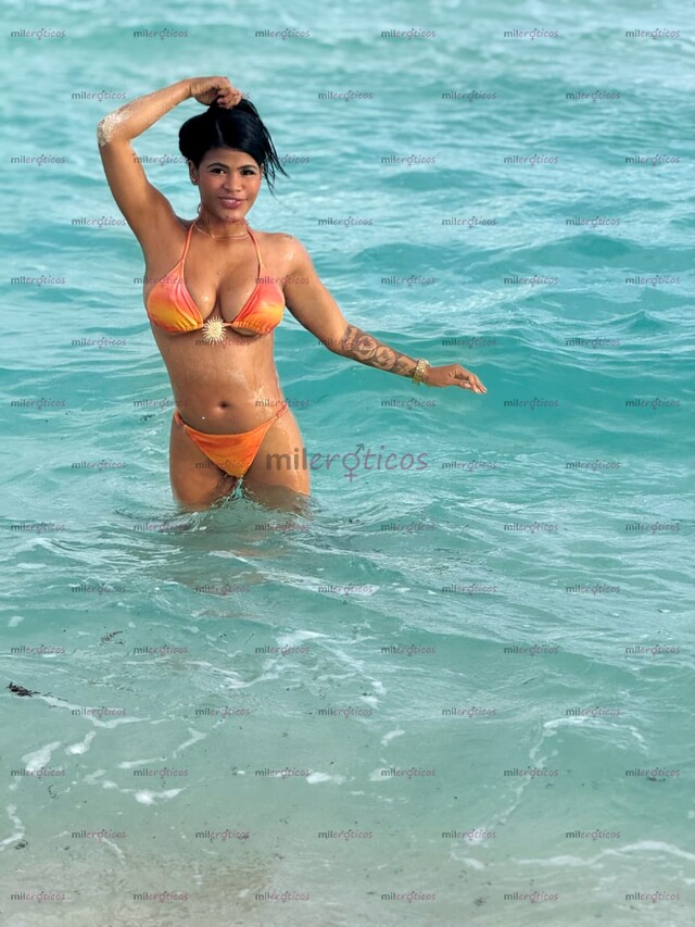 FOTOS DE COLOMBIANA, ARDIENTE, FUEGO Y SABROSA PAPASITO VEN MOR QUE TE ESPERO ABIERTITA