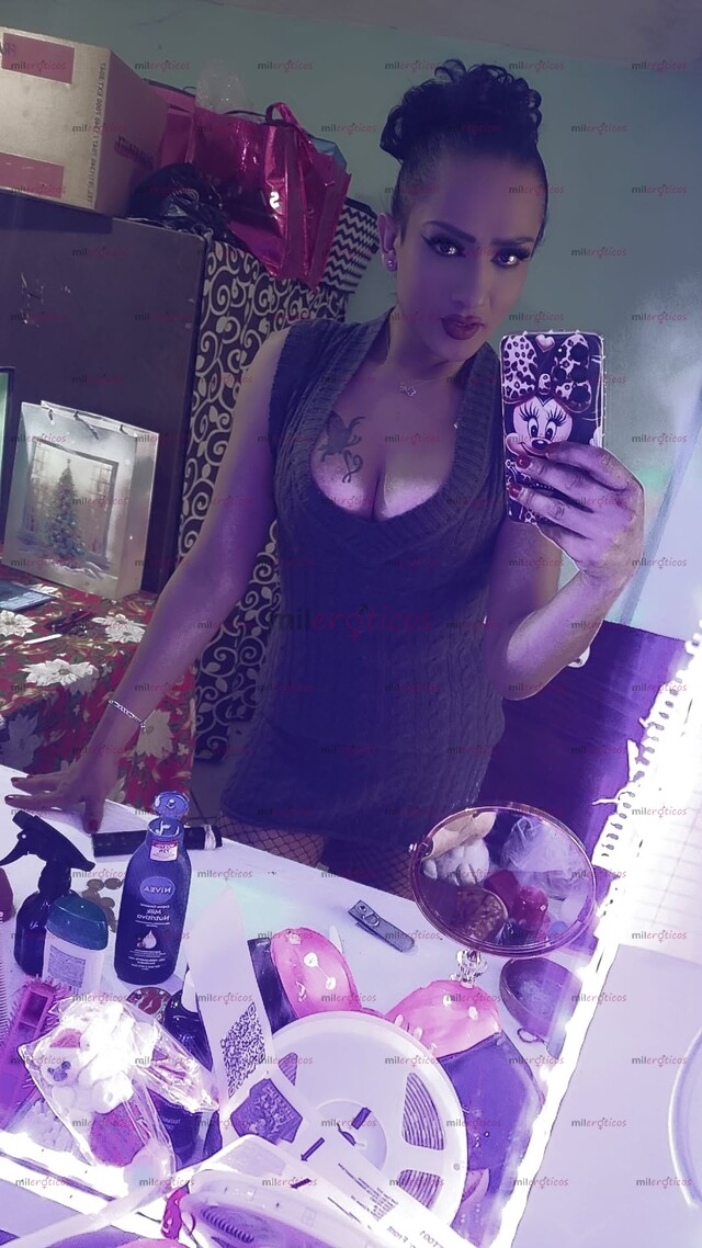 FOTOS DE LA CHICA TRANS REAL Y COMPLACIENTE Q SABE OBEDECER LO QUE PIDE