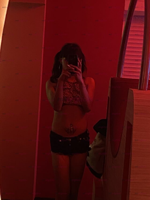 FOTOS DE CULIVERGONA BUSCA QUIEN LA HAGA PASAR RICO