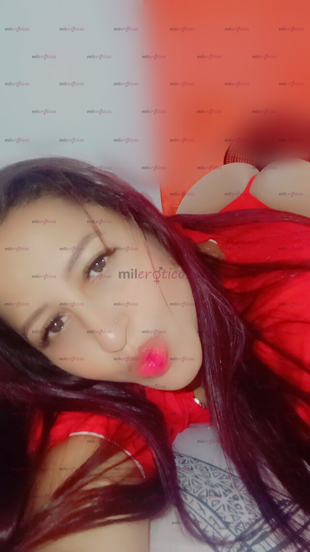 FOTOS DE QUIERES ALGO RICO,,, APRETADITO CULONA TETONA Y ROSTRO LINDO,,, ACA ESTOY BEBE,,
