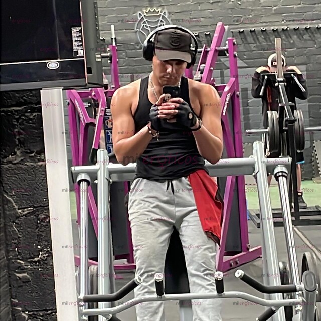 FOTOS DE GUAPO, VERGON, HONESTO, DISCRETO Y COMPLACIENTE .SIN LUGAR.