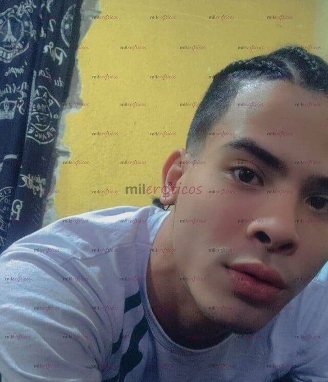 FOTOS DE ENTRE SER Y NO SER LO QUE BUSCAS YO LO SOY ESPERO TU SMS