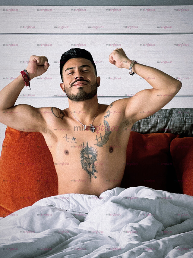 FOTOS DE DISCRETO Y VERSÁTIL COMPAÑIA MASCULINA EN PLAYA DEL CARMEN