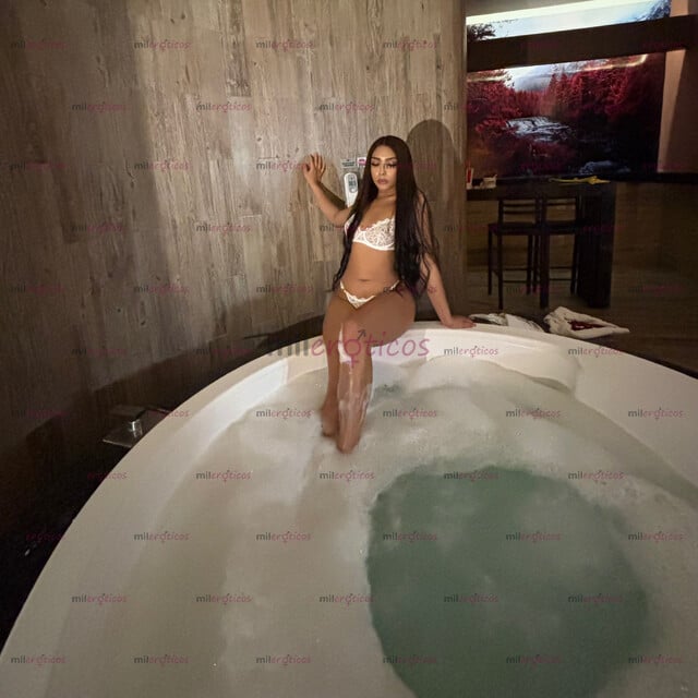 FOTOS DE NIÑA TRANS CALIENTE Y SEXI SÚPER DOTADA DISPUESTA A TODO