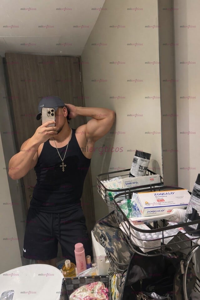 FOTOS DE JOVEN ACTIVO DE 1.85 MASCULINO SEXY NUEVO EN EL AMBIENTE 20CM DE VERGA