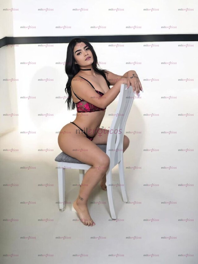 FOTOS DE SAMANTHA FLACA DESCOMPLICADA DE 23 AÑOS DISPUESTA A COMPLACERTE