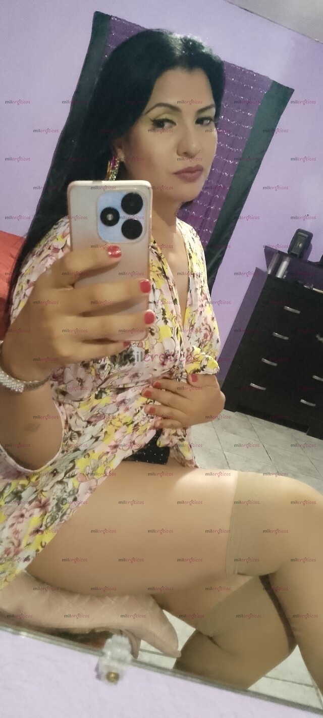 FOTOS DE TRANS ALTA BONITA Y SUPER CACHONDA A TU DISPOSICIÓN