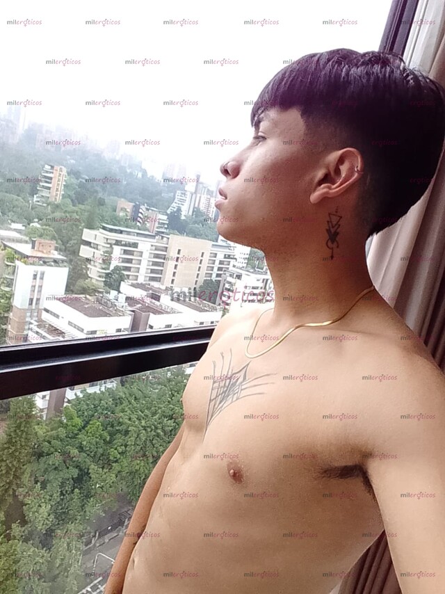 FOTOS DE JOVEN SORNERO CALIENTE DISPUESTO Y COMPLACIENTE