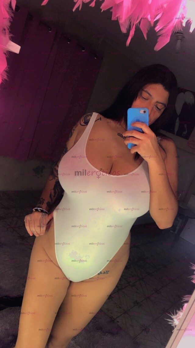 FOTOS DE QUIERES VER CÓMO SE PIERDE TU VERGA ENTRE MIS TETAS?