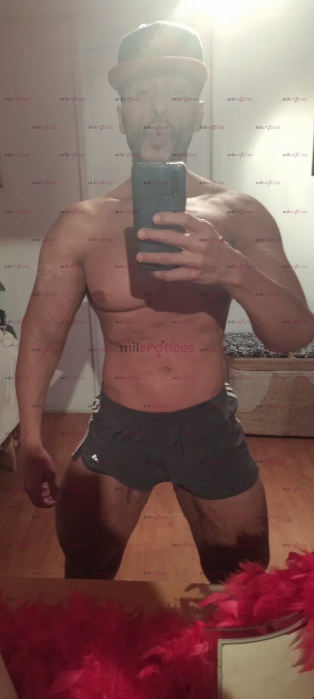FOTOS DE ELIOT MADURO INOLVIDABLE, EXPERTO EN CONEXIONES PROFUNDAS.