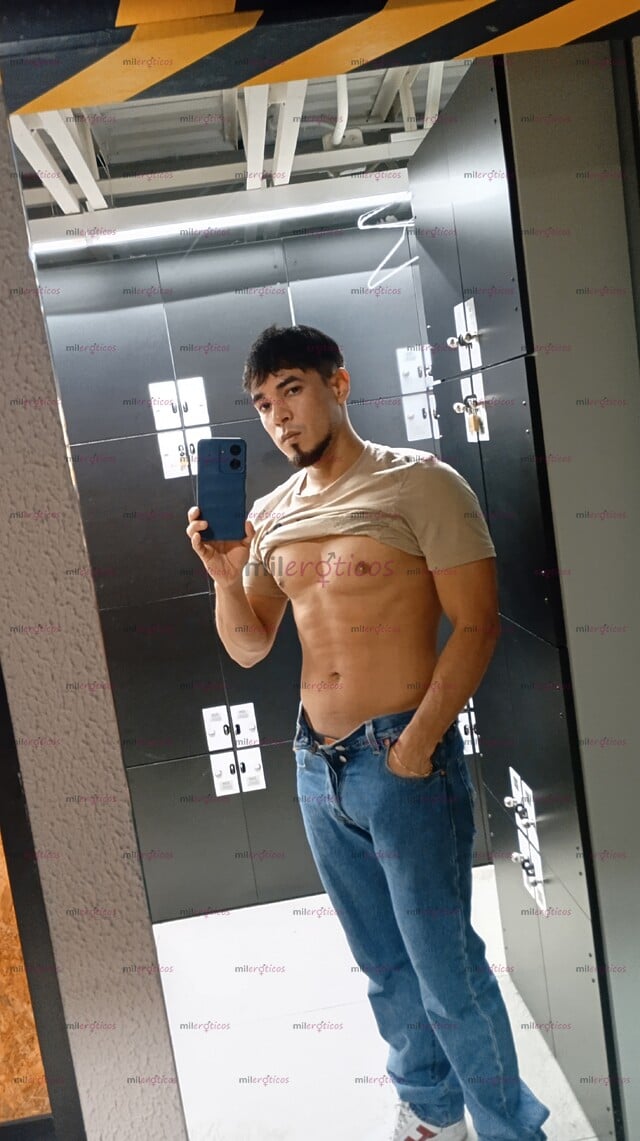 FOTOS DE HOLA ME RECUERDAS SOY FER VENGO A DAR SERVICIO