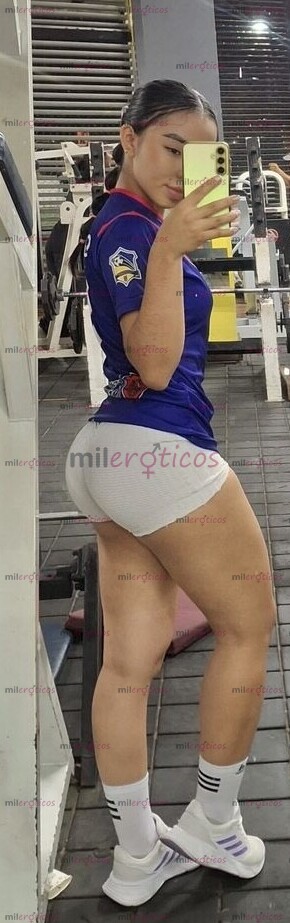FOTOS DE NUEVA EN LA PÁGINA CUERPO ATLETICO CON SENOS FIRMES Y COLA GRANDE NATURAL ANGIE
