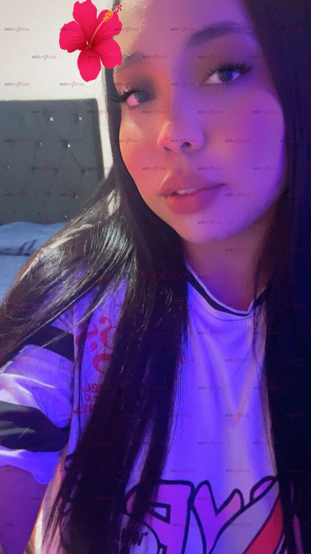 FOTOS DE SELENE HERMOSA MORENA SENOS NATURALES TALLA 40