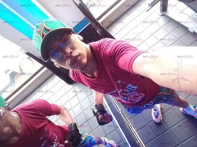 FOTOS DE SOY EL VENEZOLANO Q MAS DESEAS VENGOR ATRACTIVO 24 AÑOS VARONIL VERSATIL