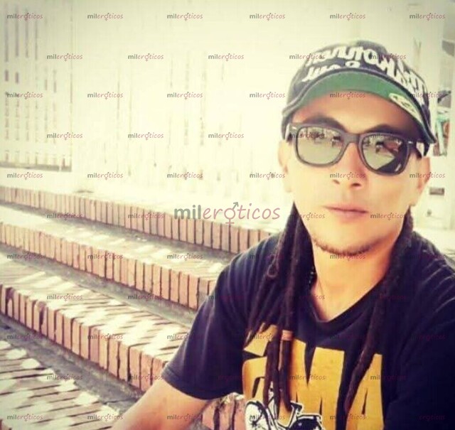 FOTOS DE JOVEN ATLÉTICO DISPUESTO A COMPLACER TODAS TUS MÁS ÍNTIMAS FANTASÍAS CUENTO CON