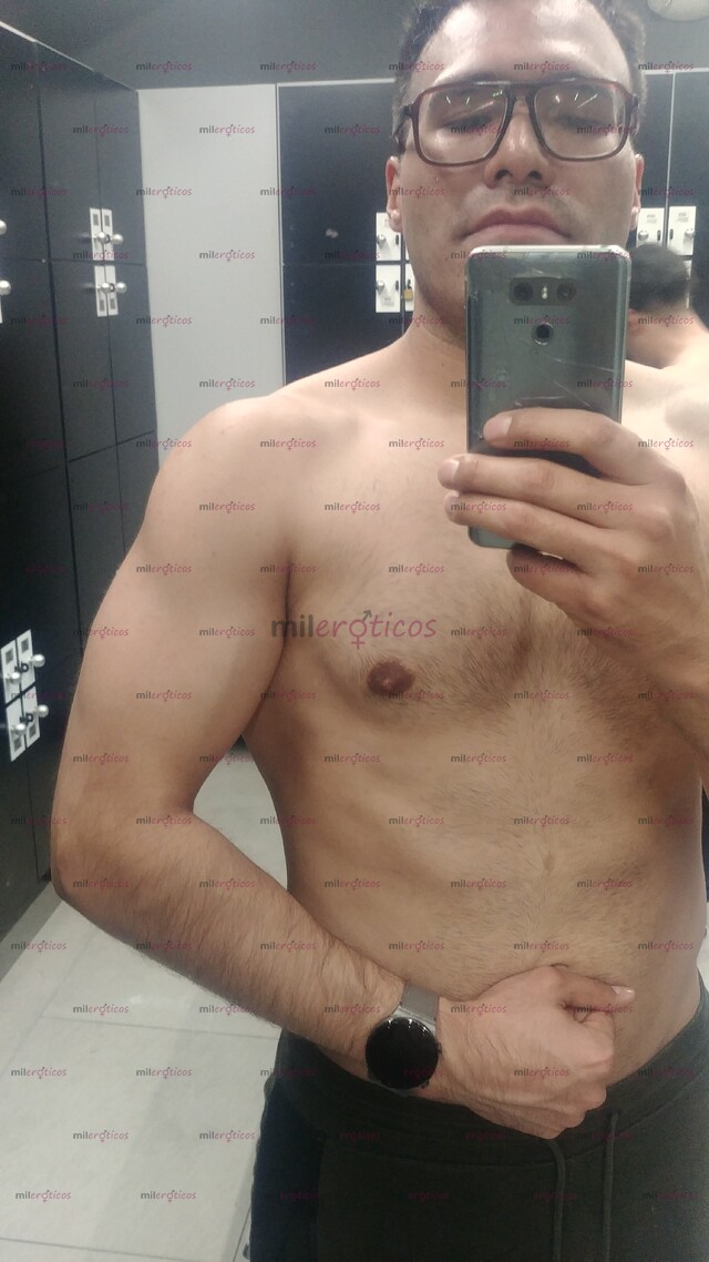 FOTOS DE HOMBRE DINAMICO CUMPLIDOR DE FANTASIAS DISCRETO 100