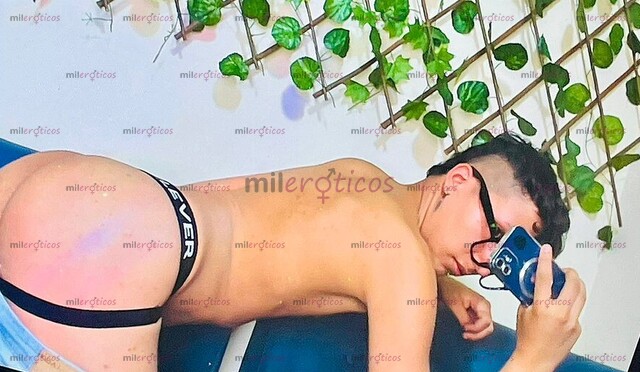 FOTOS DE CHICO UNIVERSITARIO CON GANAS DE COMPLACERTE