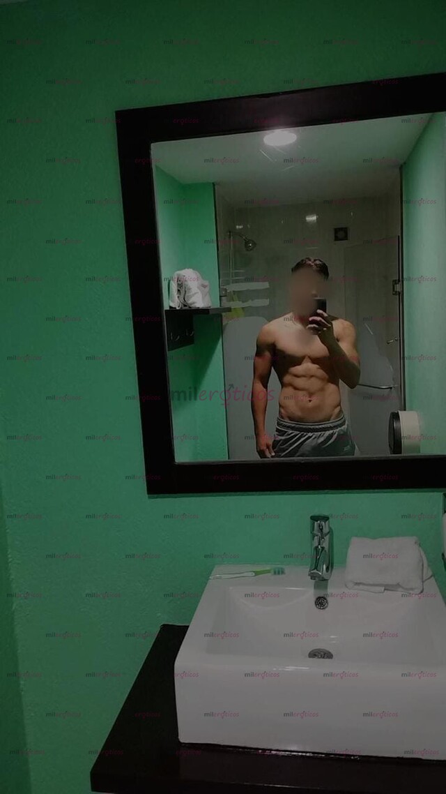 FOTOS DE ACOMPAÑANTE MASCULINO JOVEN, ATRACTIVO Y DISCRETO CON TRATO DE CALIDAD