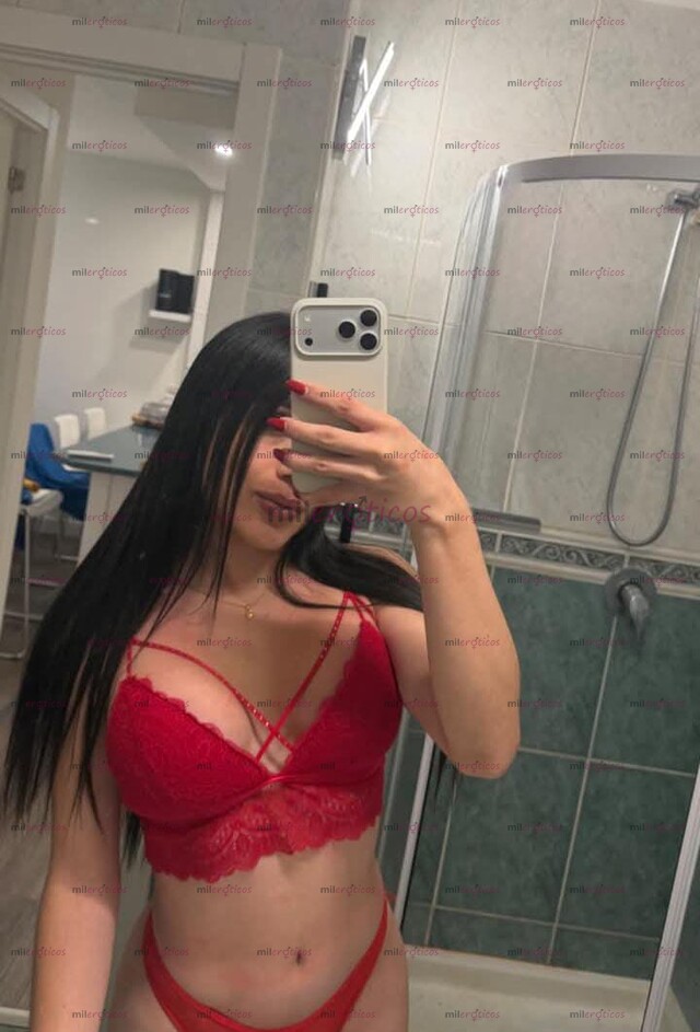 FOTOS DE NUEVA DESSYRE HERMOSA TRANS DE 19 AÑOS DISPONIBLE