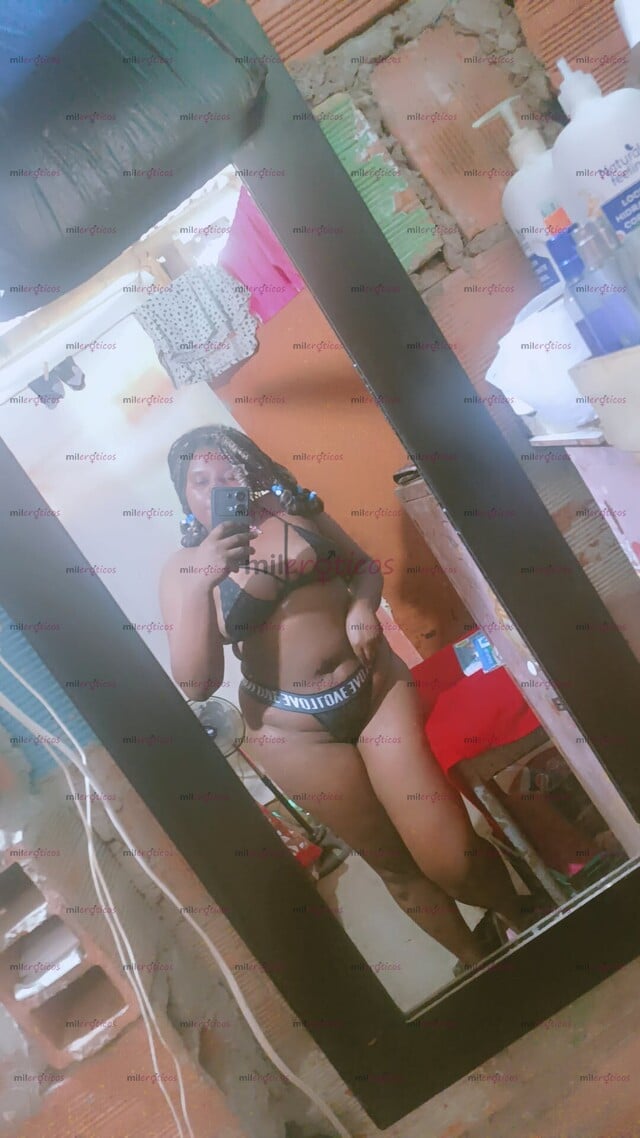 FOTOS DE IVON NEGRA CULONA Y TETONA DISPUESTA A COMPLACERTE