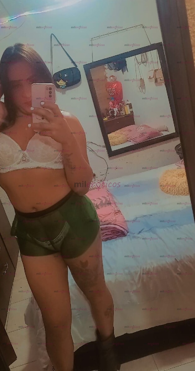 FOTOS DE VERÓNICA NIÑA TRANS, DELICIOSA SOFISTICADA FEMENINA Y MUY APRETADA