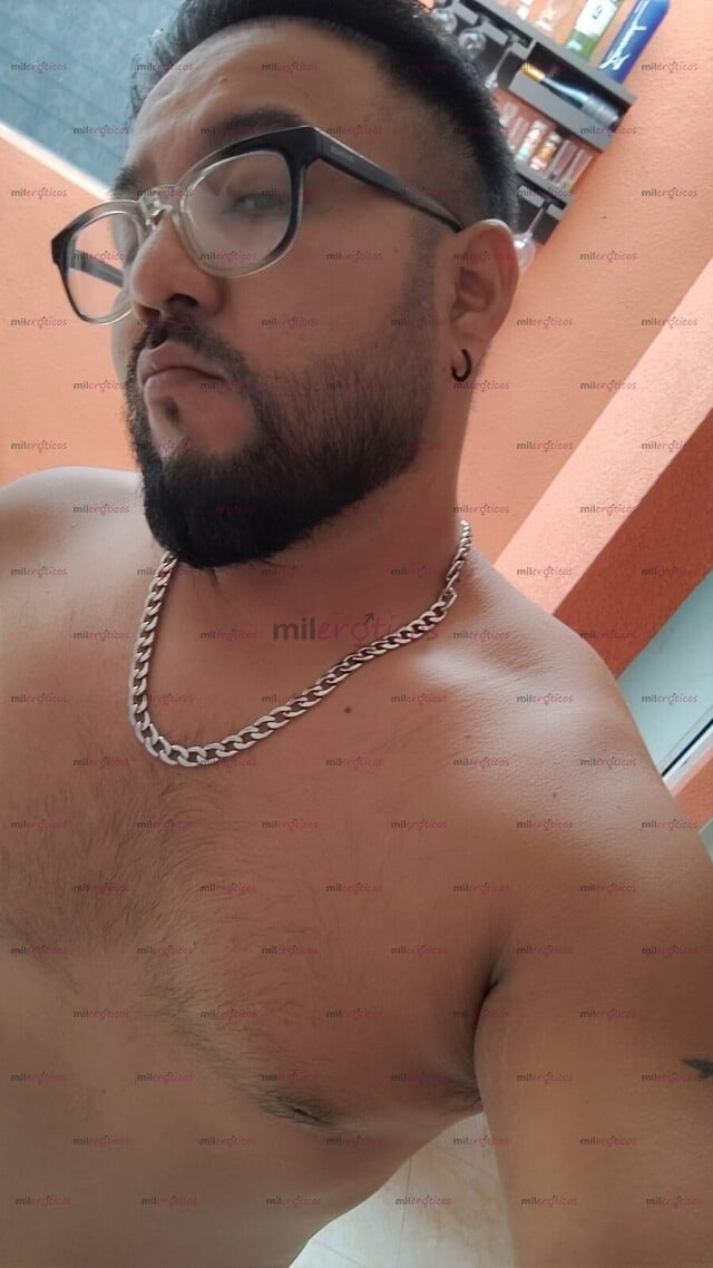 FOTOS DE BARBON NALGON 100% ACTIVO DISPUESTO HACERTE GOZAR CON UNA VERGA GRUESA CON LUGAR