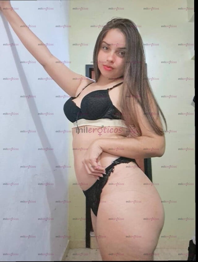 FOTOS DE SOY UNA CHICA BIEN RICA Y CON GANAS DE COGER BIEN RICO Y ME DÉS TU RICA LECHITA