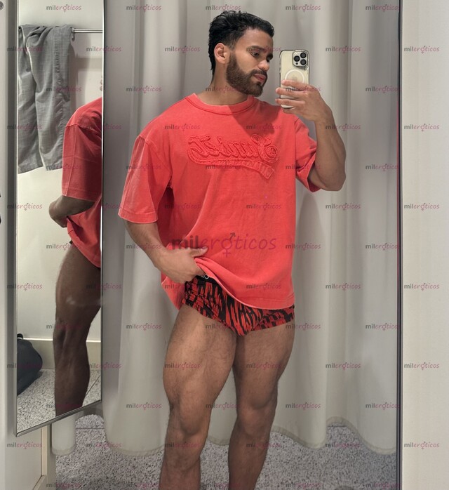 FOTOS DE CHICO VERSÁTIL CON GRAN TRASERO ,DIVERTIDO , MORBOSO ,PERVERTIDO Y CALIENTE