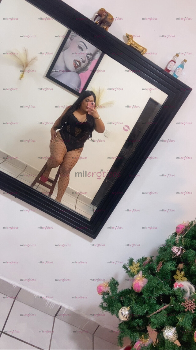 FOTOS DE I DESCRIBE MYSELF IN A SINGLE WORD PROFESSIONAL AND HOT !!