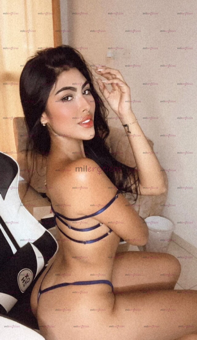 FOTOS DE VALENTINA , TU NOVIA VIRTUAL ME ABRO DE PIERNAS PARA TI MIENTRAS ME METO TODO