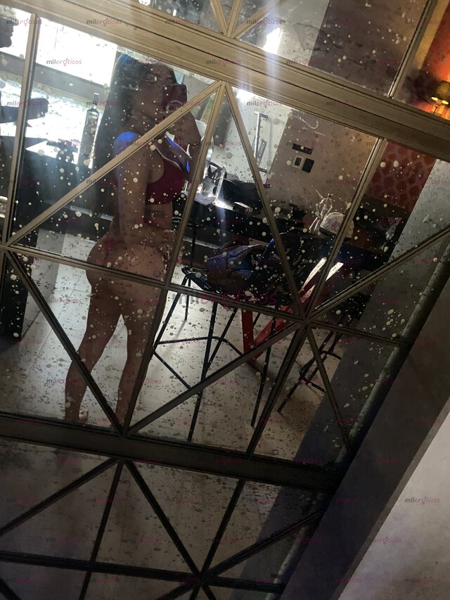 FOTOS DE SÚPER COMPLACIENTE Y MUY CACHONDA AMOR PARA TI