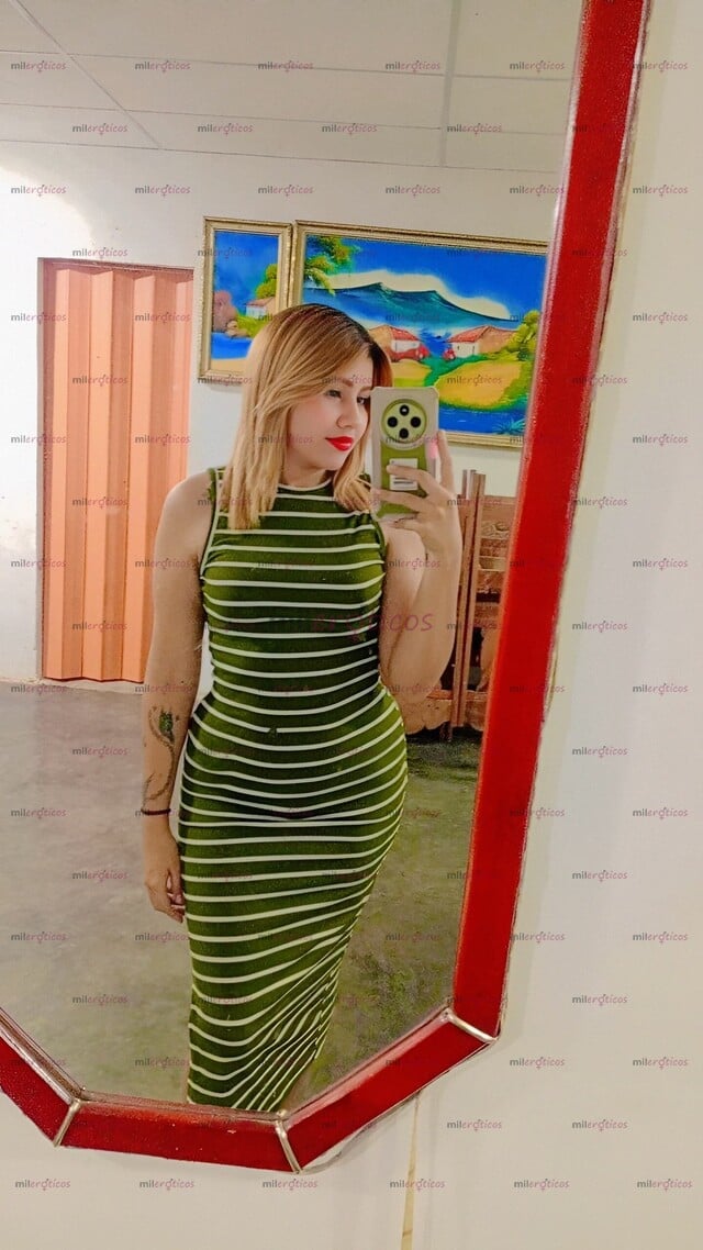 FOTOS DE ASÍ ES COMO YO ME MIRO EN BIKINI , ¿ QUIERES ?