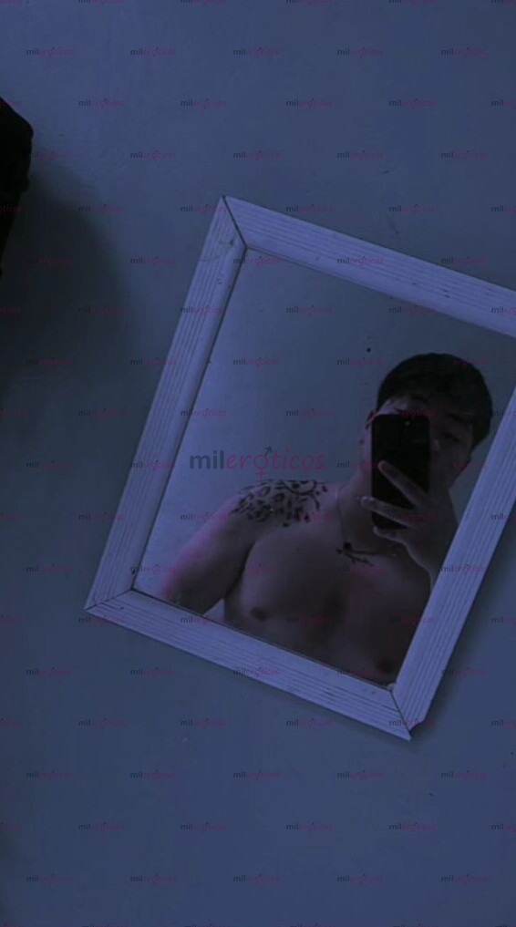 FOTOS DE $500 POR HORA Y MEDIA VEN Y DISFRUTA DE UN CHICO DE 24 AÑOS