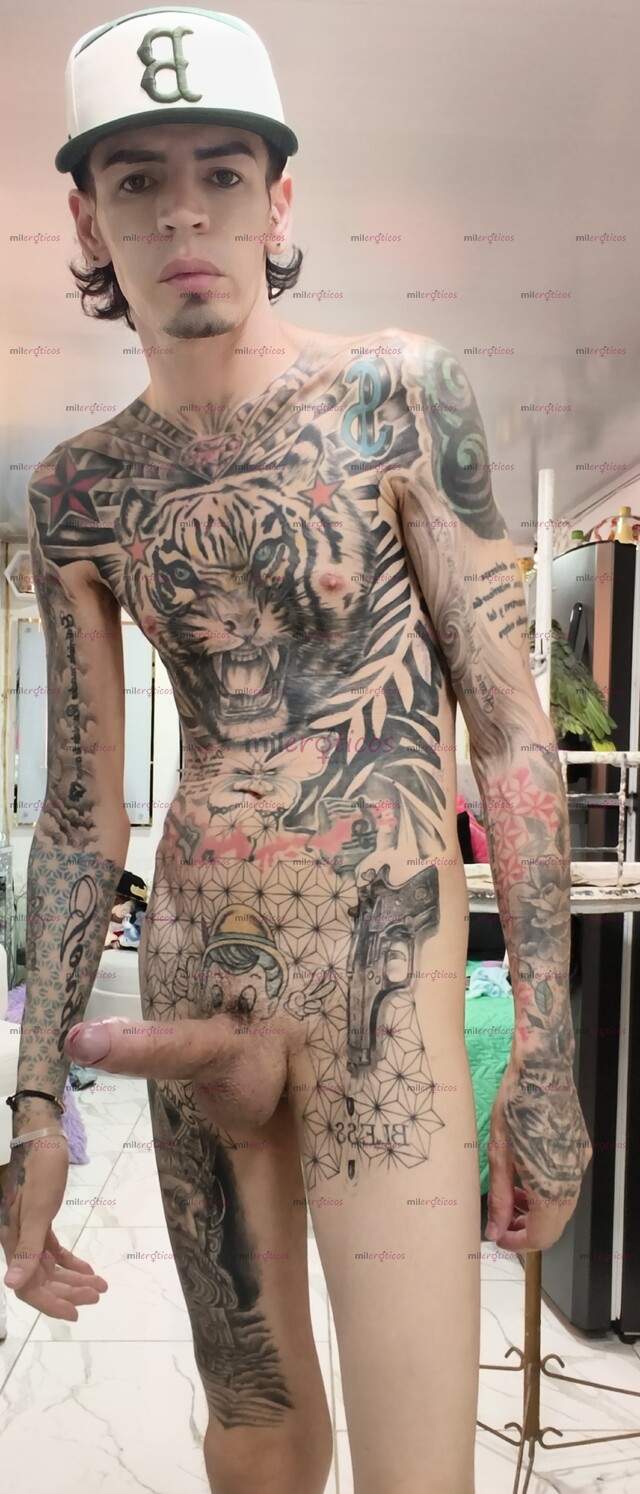 FOTOS DE FLACO ACTIVO MORBOSO BLANCO TATUADO PASEMOS RICO