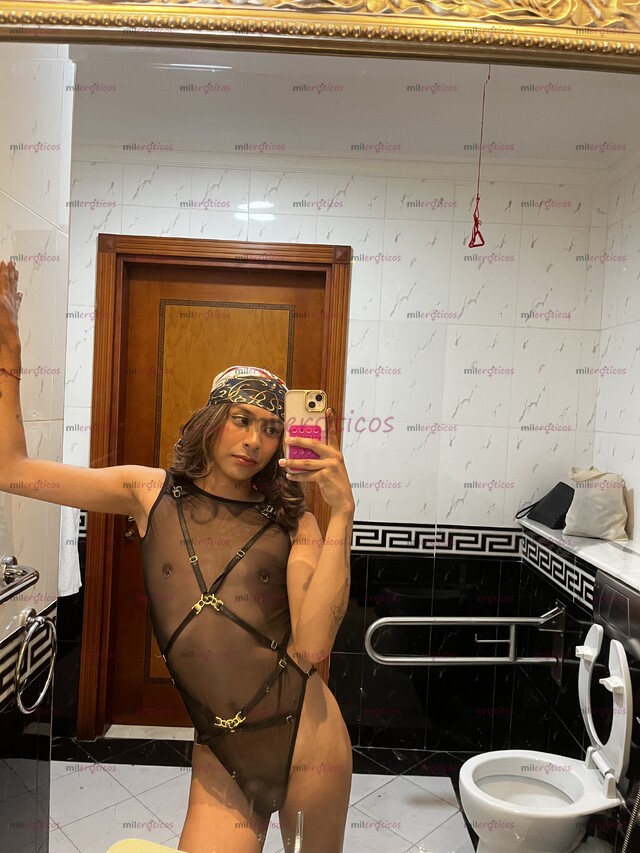 FOTOS DE MISSTRESS TRANS CON GANAS DE DOMINARTE COMO PERRA