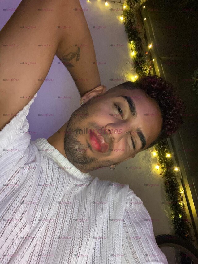 FOTOS DE MORENO ESBELTO BIEN CALIENTE Y CULI PARA TI