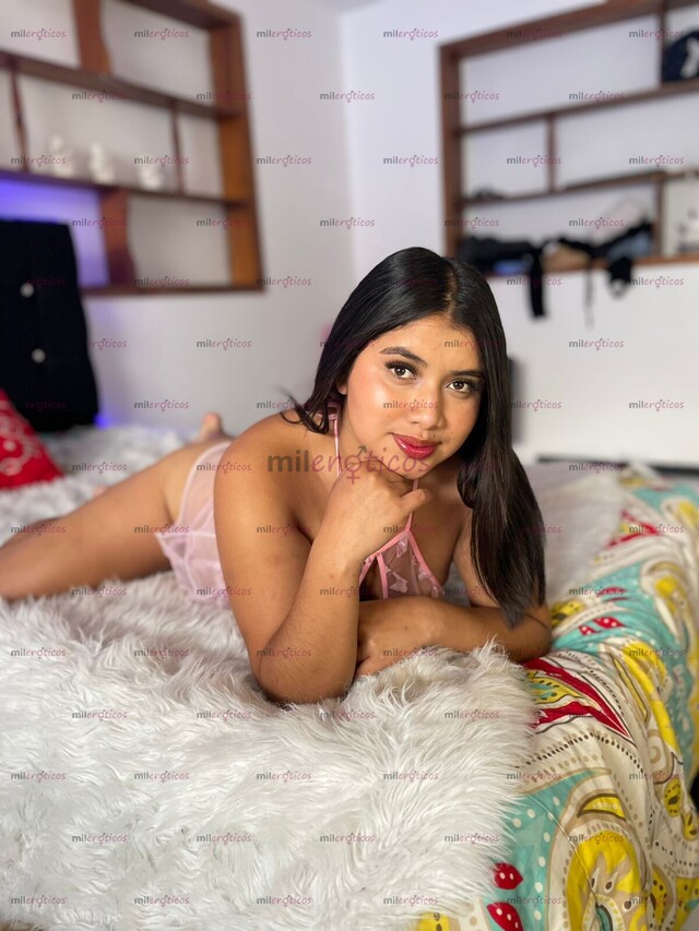 FOTOS DE NOVEDAD BLANQUITA PIEL SUAVE CON UN RICO TRASERO VAGINA CALIENTE CON UN RICO 69