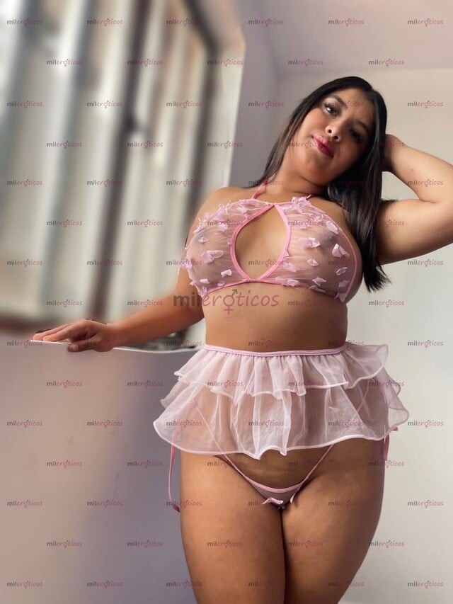 FOTOS DE NOVEDAD BLANQUITA PIEL SUAVE CON UN RICO TRASERO VAGINA CALIENTE CON UN RICO 69
