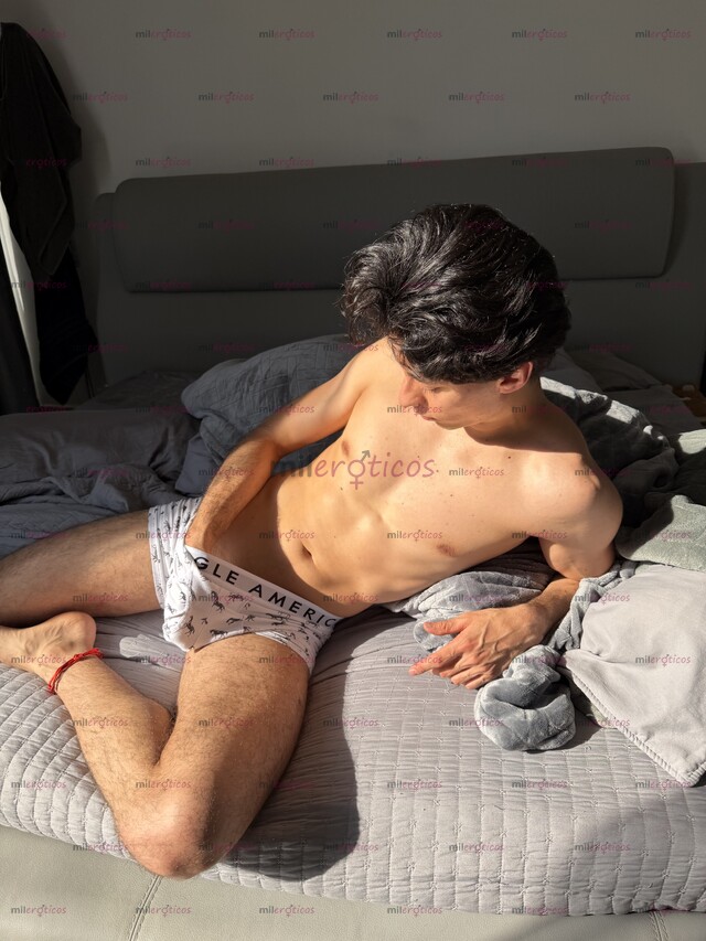 FOTOS DE FLACO DE 1.80 CALIENTE, SENSUAL, CARITA Y EDUCADO.