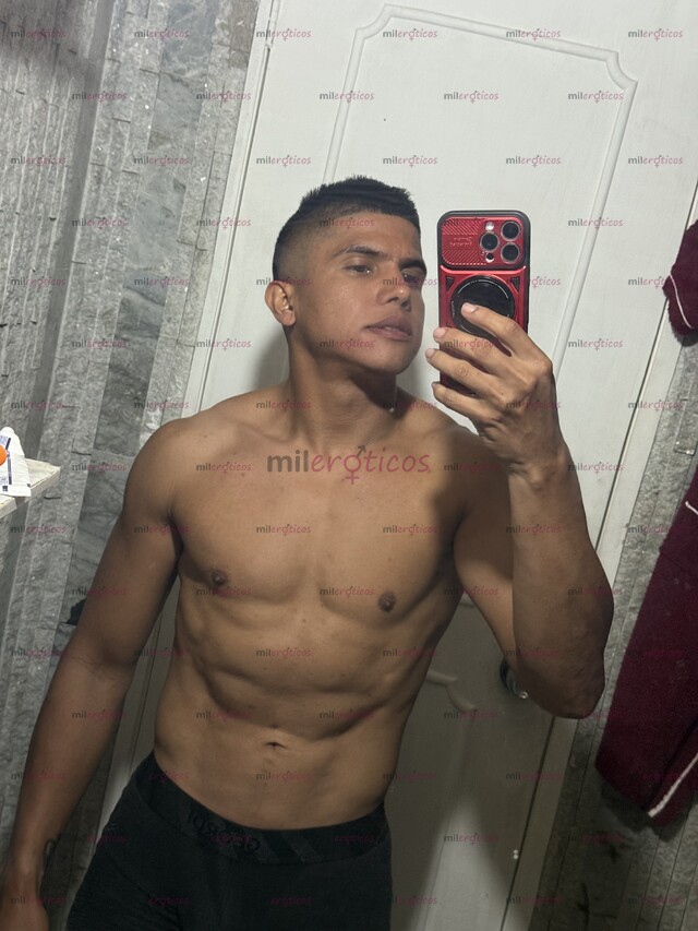 FOTOS DE VERS MAS ACT CALEÑO DE PASO POR LA CIUDAD POCOS DÍAS