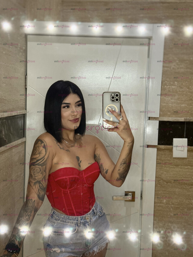 FOTOS DE PAULA COLOMBIANITA 20 AÑITOS JOVEN Y DELICIOSA CULO RICO Y TETAS DELICIOSAS!