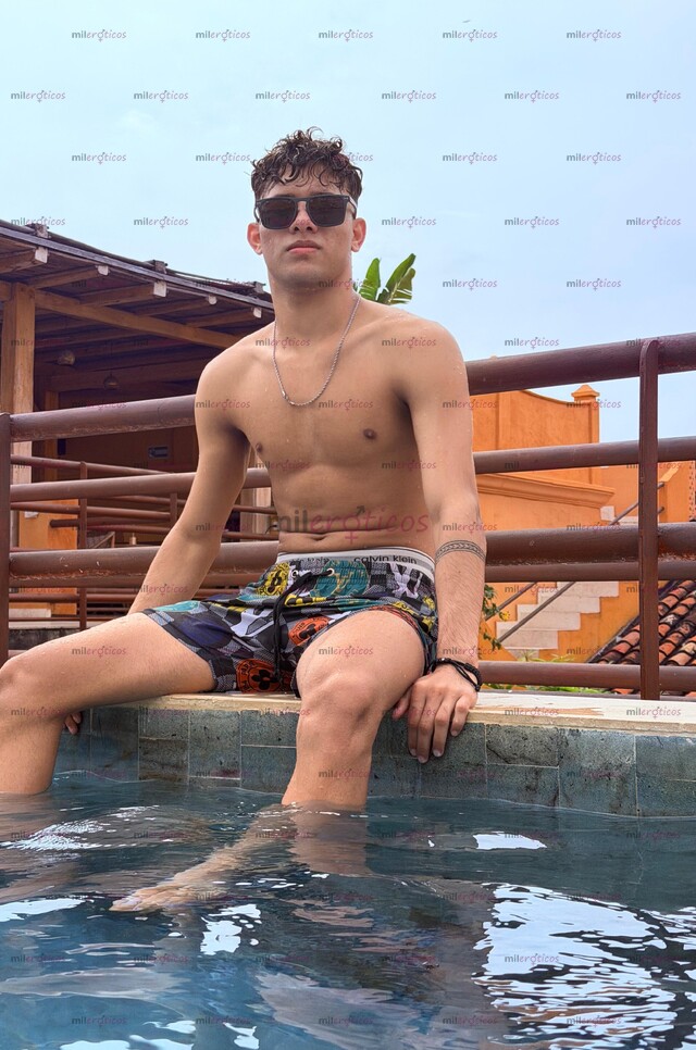 FOTOS DE HEY, CHICO19 NUEVO MASCULINO VERSÁTIL CULÓN Y BUENA VERGA