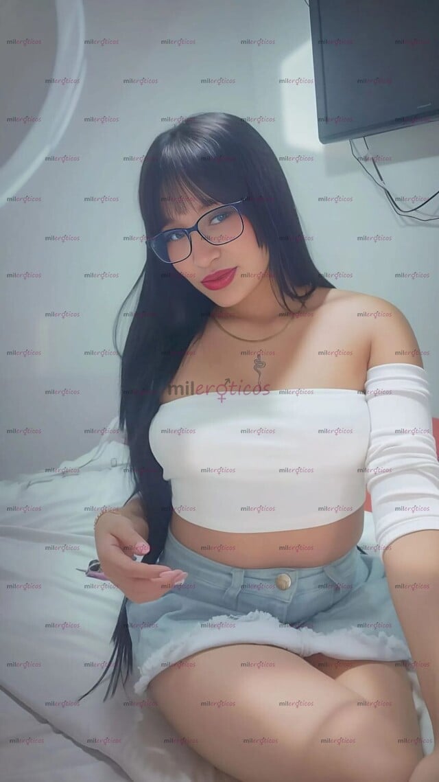 FOTOS DE EXCLUSIVA: 19 AÑOS LA DIOSA DE LA LECHE HA LLEGADO
