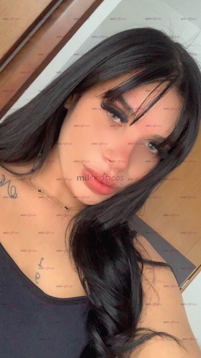 FOTOS DE MIRADA SEDUCTORA CON UN CUERPO ESPECTACULAR